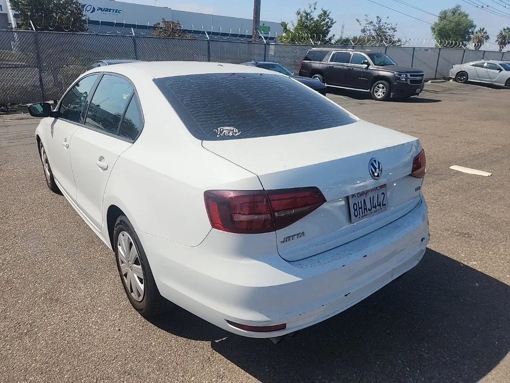 Used 2016 White Volkswagen 1.4T S image 10