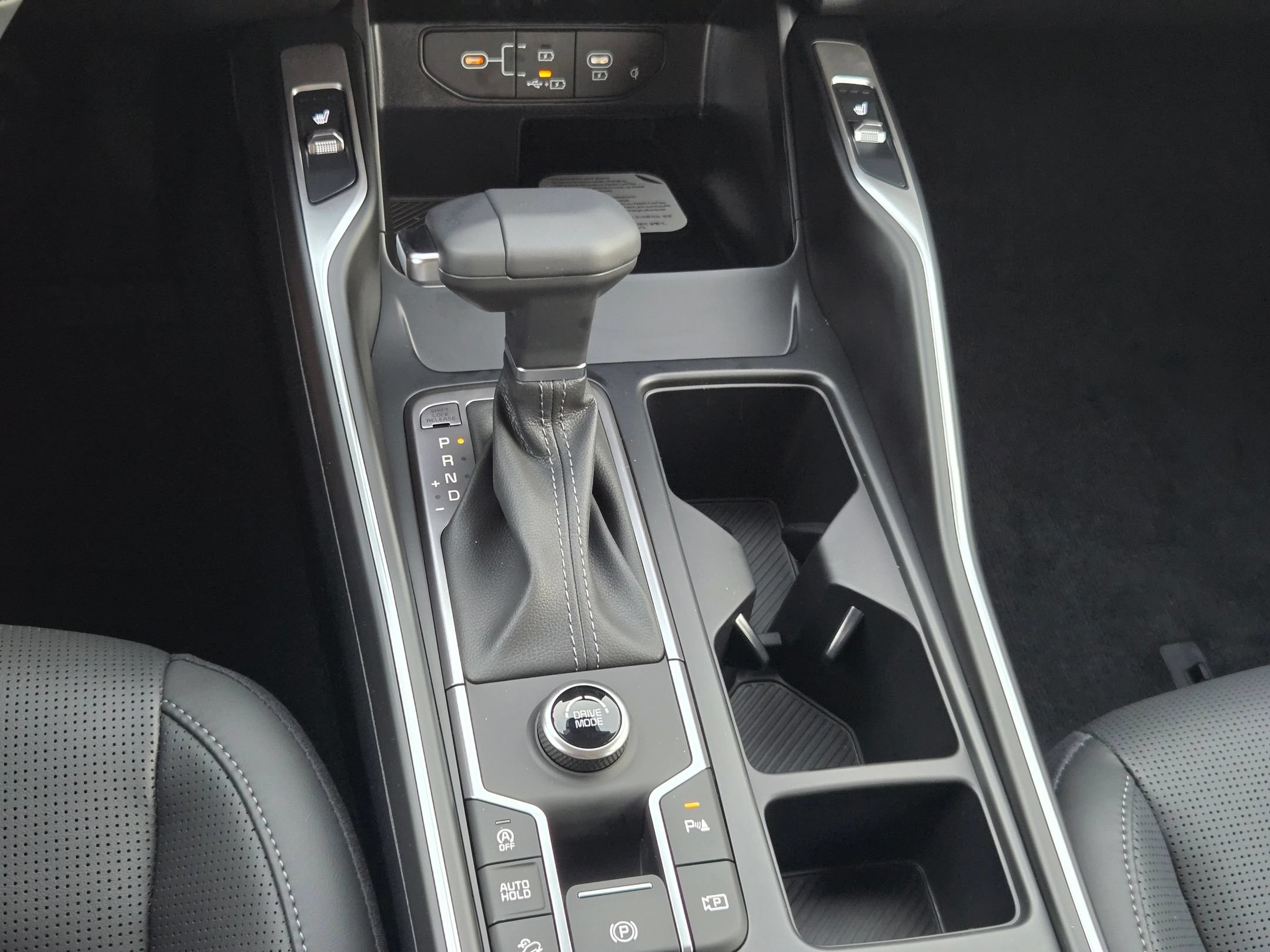 New 2026 Ebony Black Kia S image 27