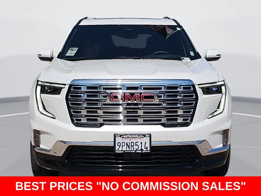 Used 2024 White Frost Tricoat GMC Denali image 8