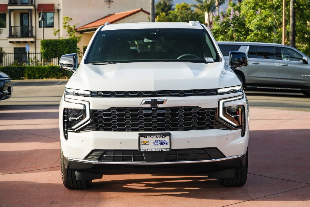 2026 Chevrolet Suburban LS - Photo 2