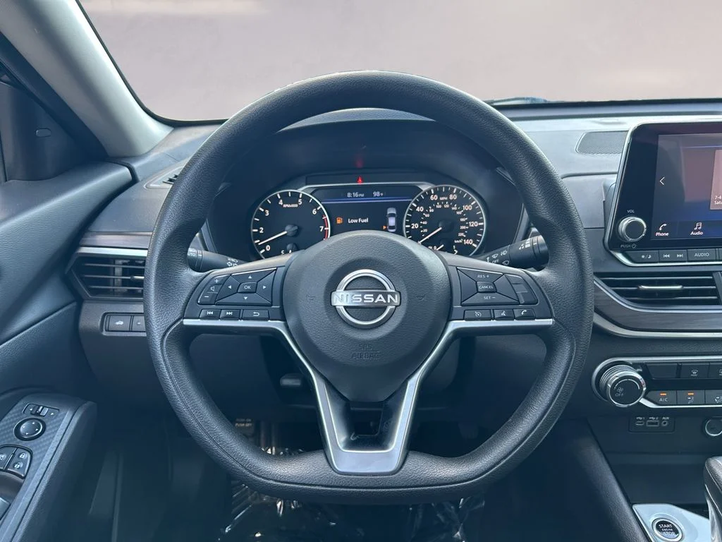 Used 2024 Black Nissan 2.5 SV image 13