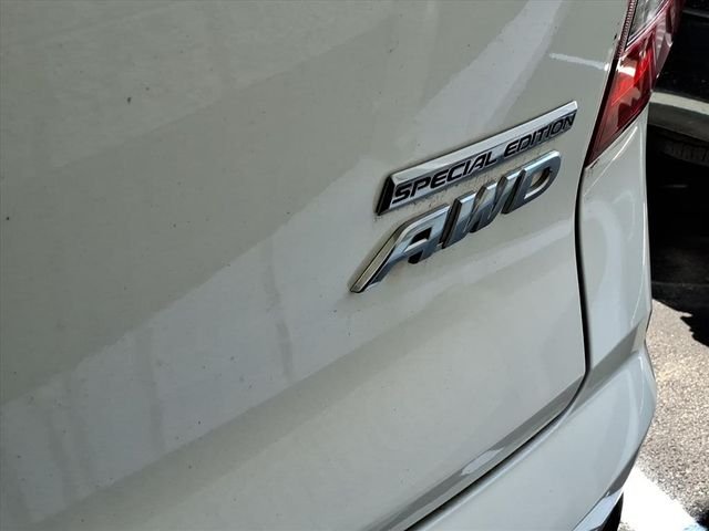 Used 2022 White Honda Special Edition image 14