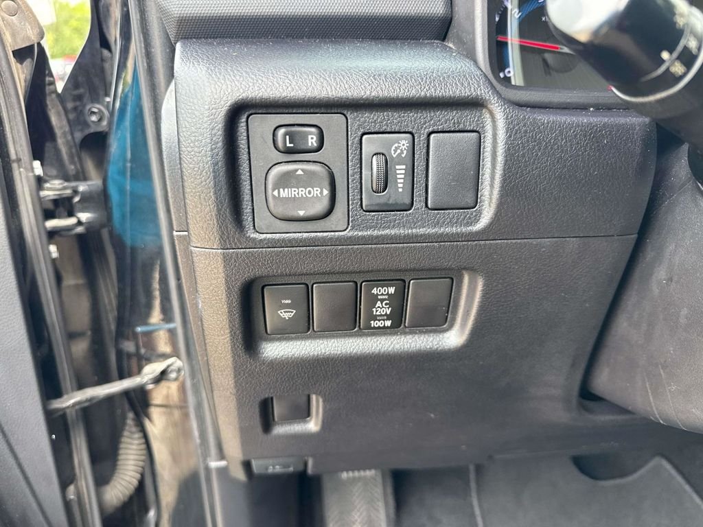 Used 2016 Black Toyota SR5 image 42