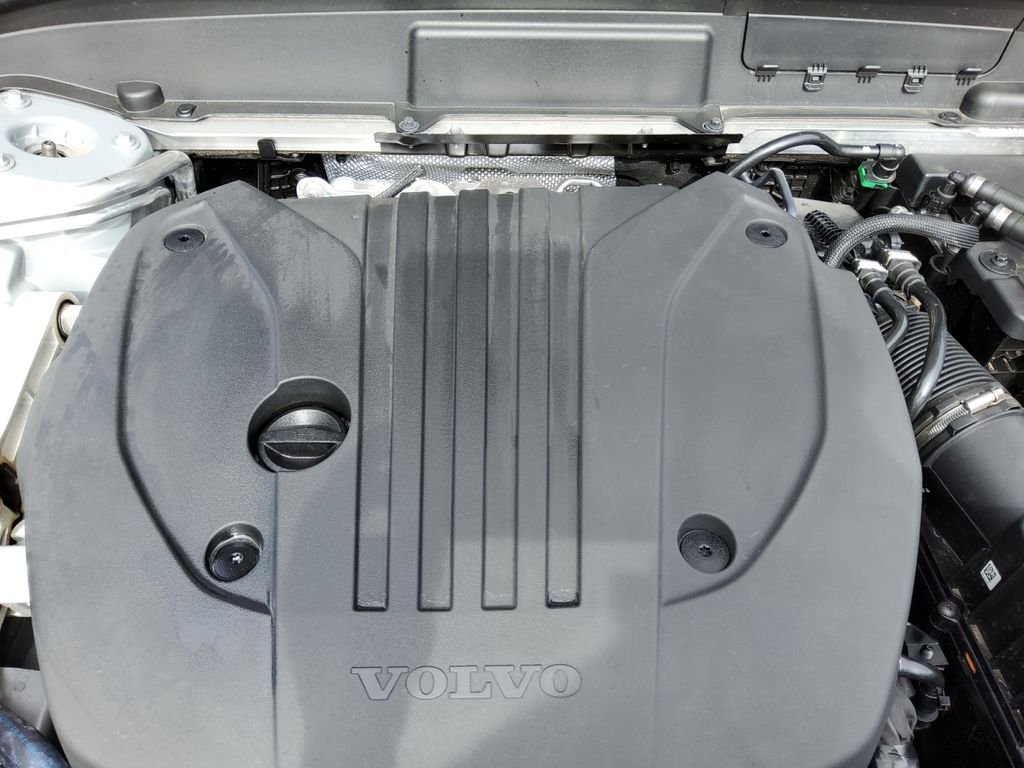 Used 2025 Gray Volvo B5 Core image 21