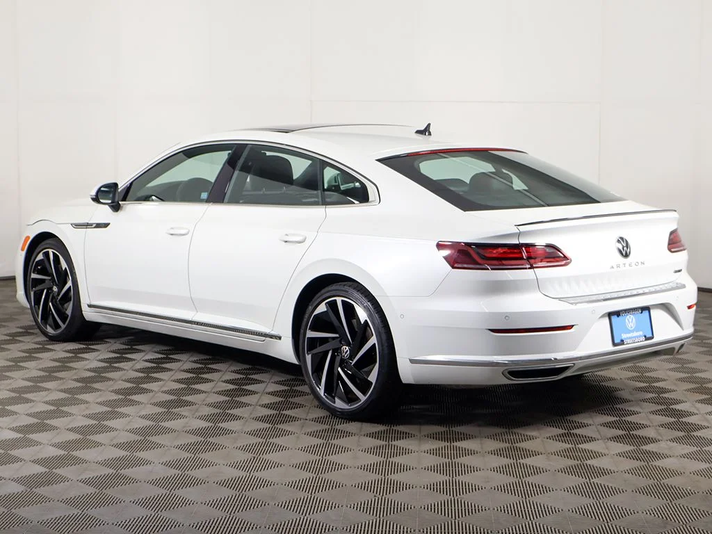 Used 2023 Opal White Volkswagen 2.0T SEL Premium R-Line image 14