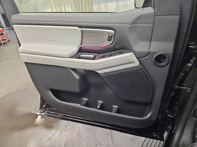 Used 2025 Black Ford Platinum image 23