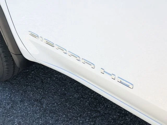 New 2025 Summit White GMC Pro image 12
