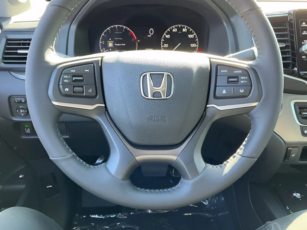 Used 2026 White Honda RTL image 36