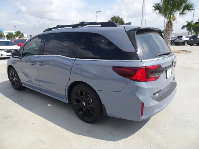 New 2026 Sonic Gray Pearl Honda Sport-L image 6