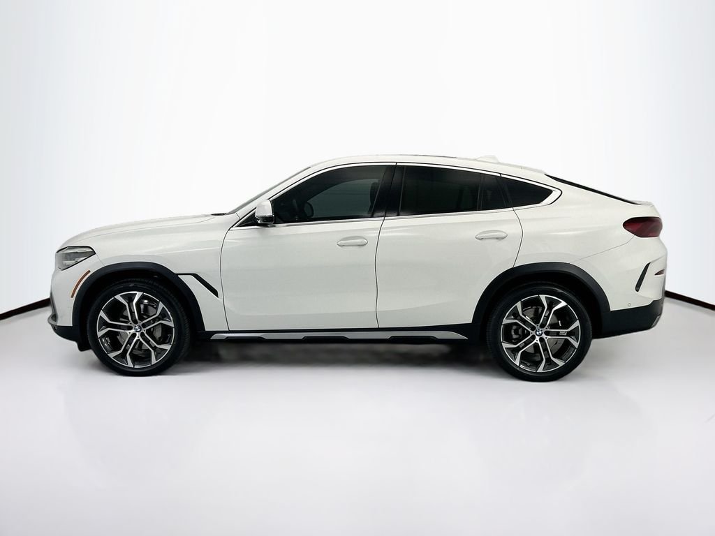 Used 2022 Alpine White BMW xDrive40i image 8