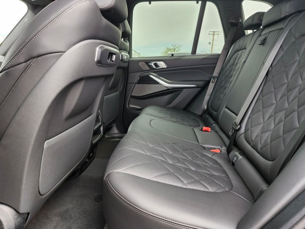 New 2026 Black BMW xDrive40i image 16