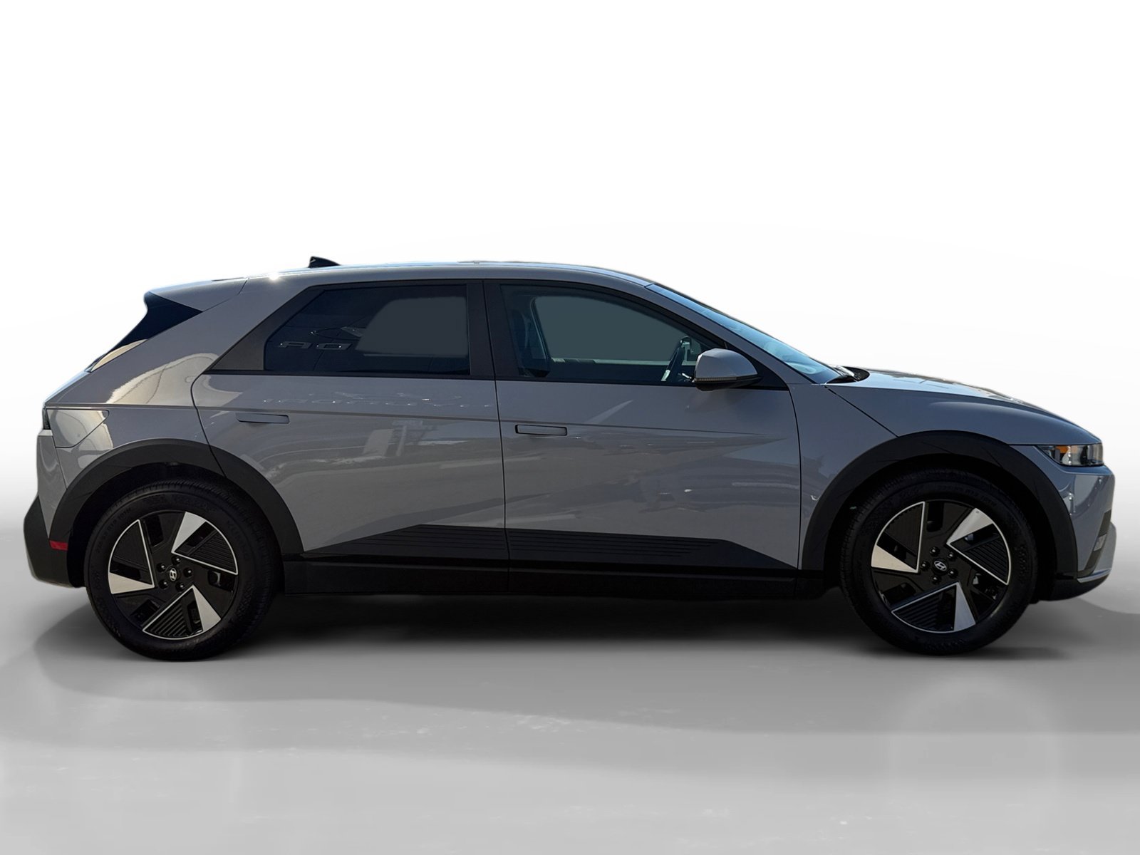 Certified Used 2026 Cyber Gray Hyundai SEL image 6