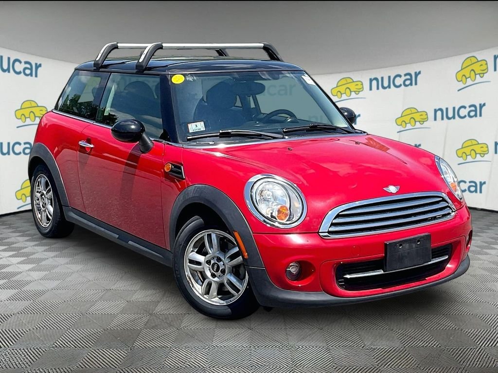 Used 2013 Red MINI Base image 1