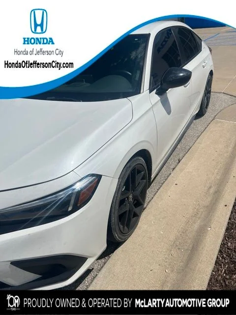 Used 2022  Honda Sport image 1