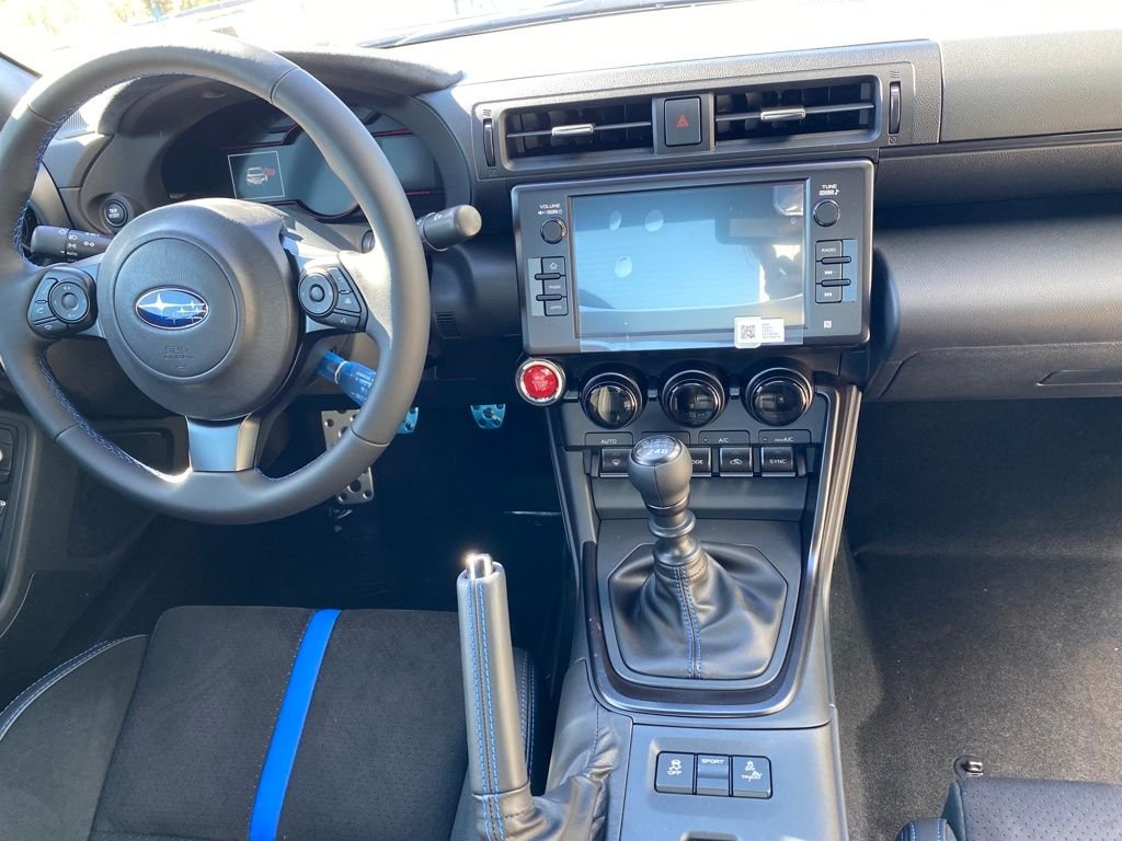 2025 Subaru BRZ tS - Photo 21