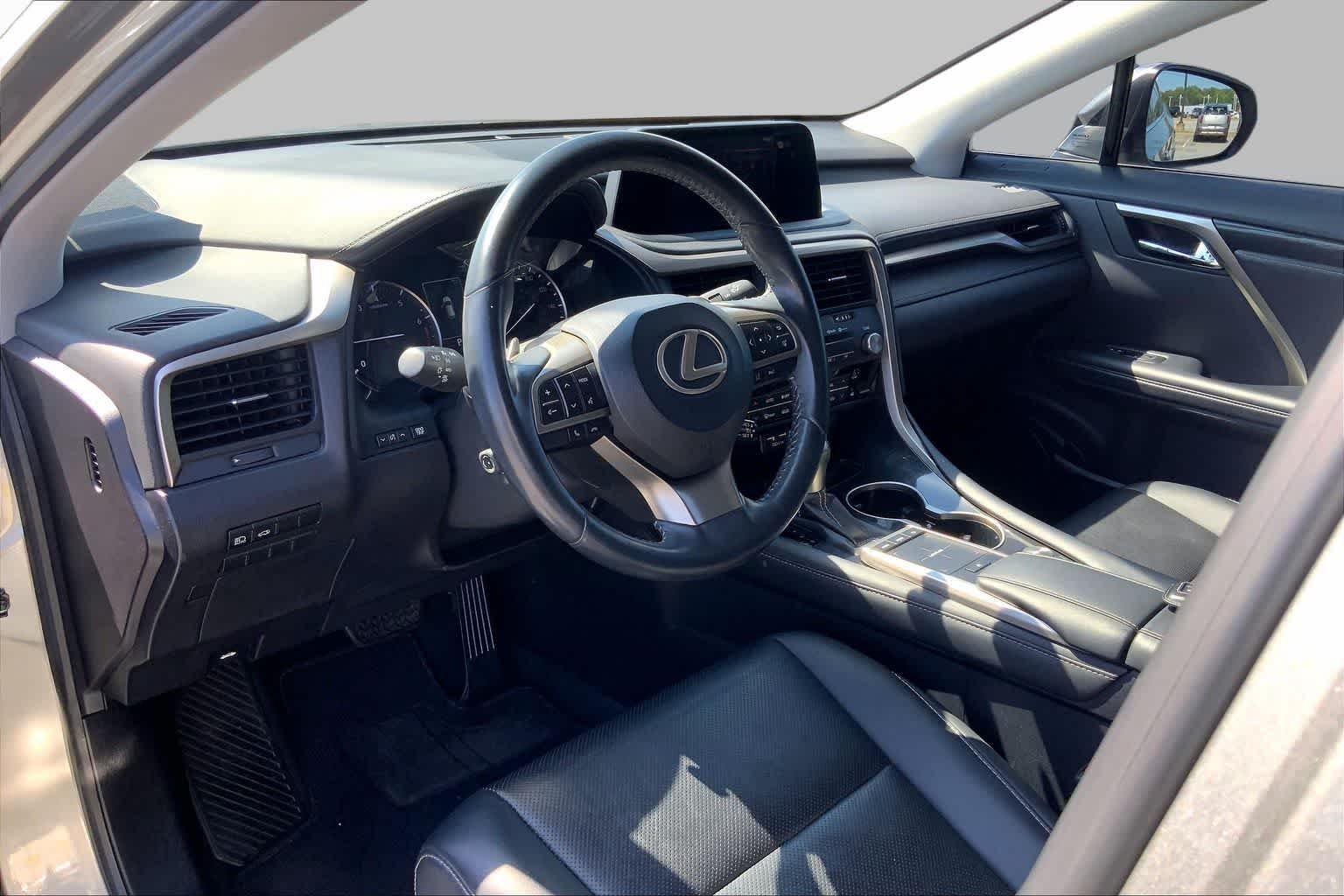 Used 2022 Atomic Silver Lexus  image 16