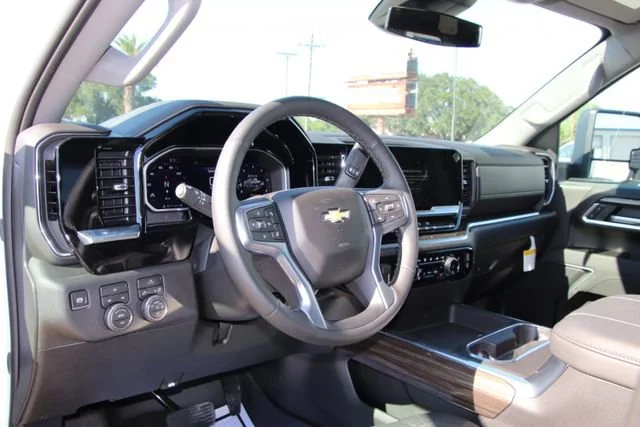 2026 Chevrolet Silverado 3500 HD LT - Photo 14