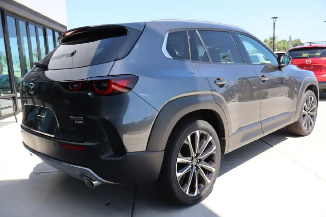 2026 Mazda CX-50 Premium Plus - Photo 3