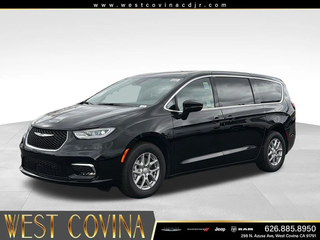 2026 Chrysler Pacifica Select's photo