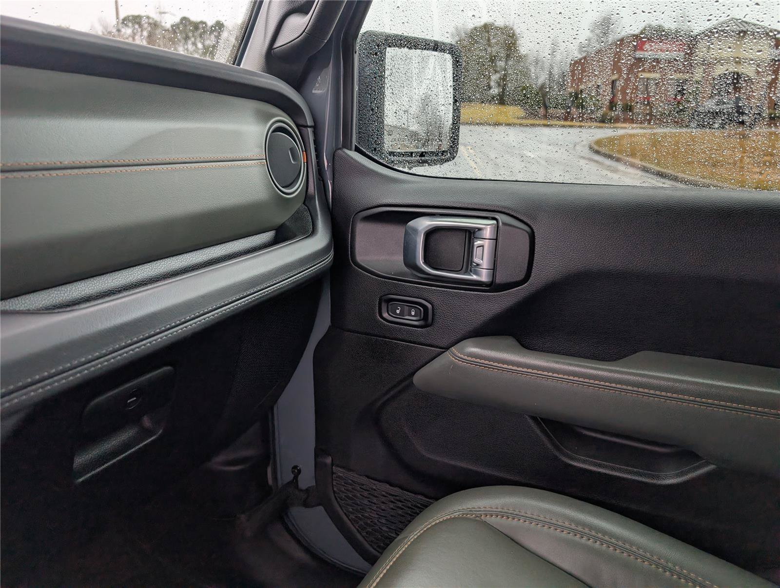 2024 Jeep Gladiator Mojave - Photo 27