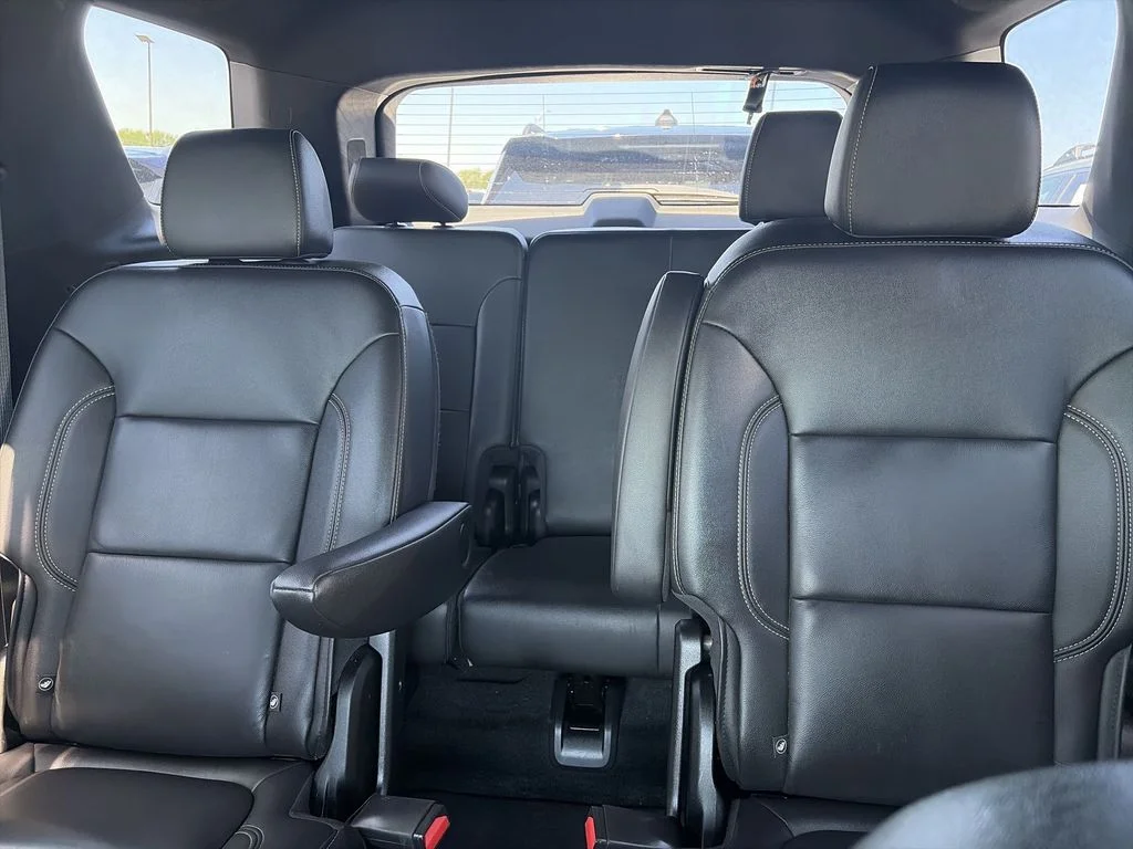 Used 2023 Gray Chevrolet LT Leather image 21