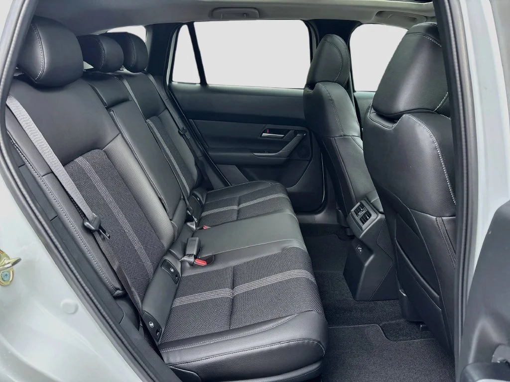 New 2026 Wind Chill Pearl Mazda Preferred AWD image 28