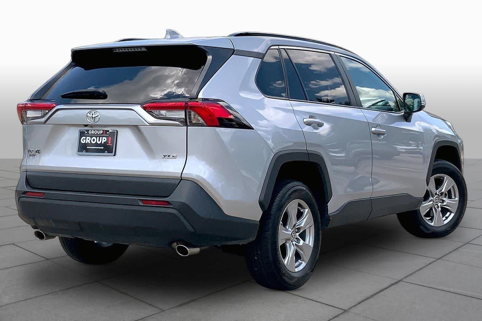Used 2024 Silver Sky Metallic Toyota XLE image 13