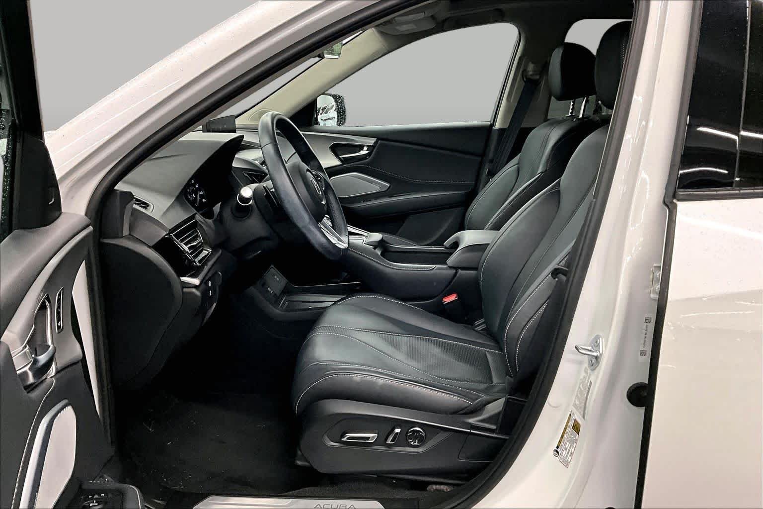 Used 2023 Platinum White Pearl Acura w/Technology Package image 7
