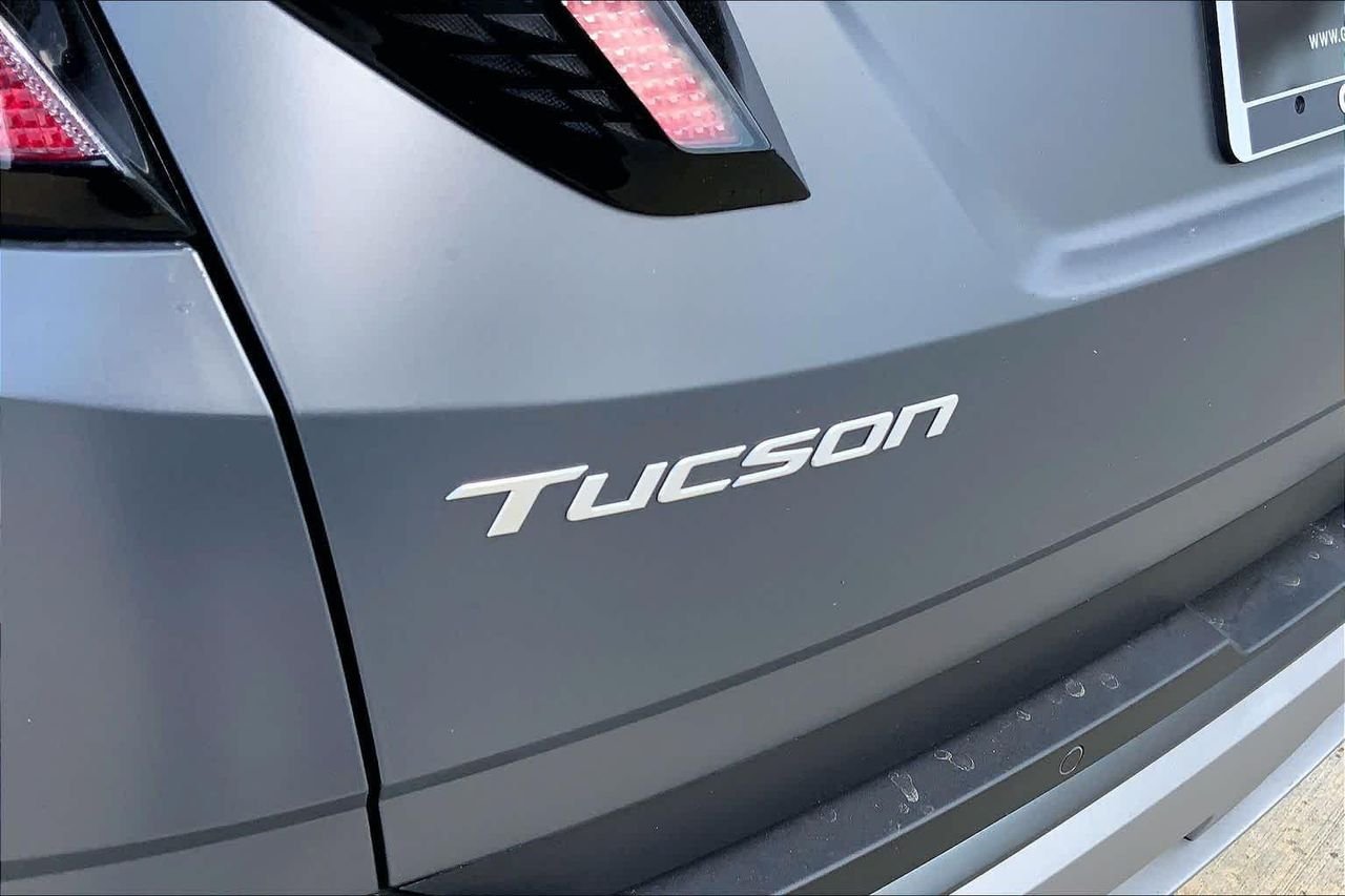 New 2026 Ecotronic Gray Matte Hyundai Limited AWD image 15