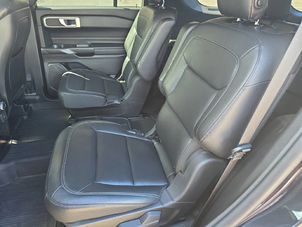 Used 2020 Black Ford XLT image 13