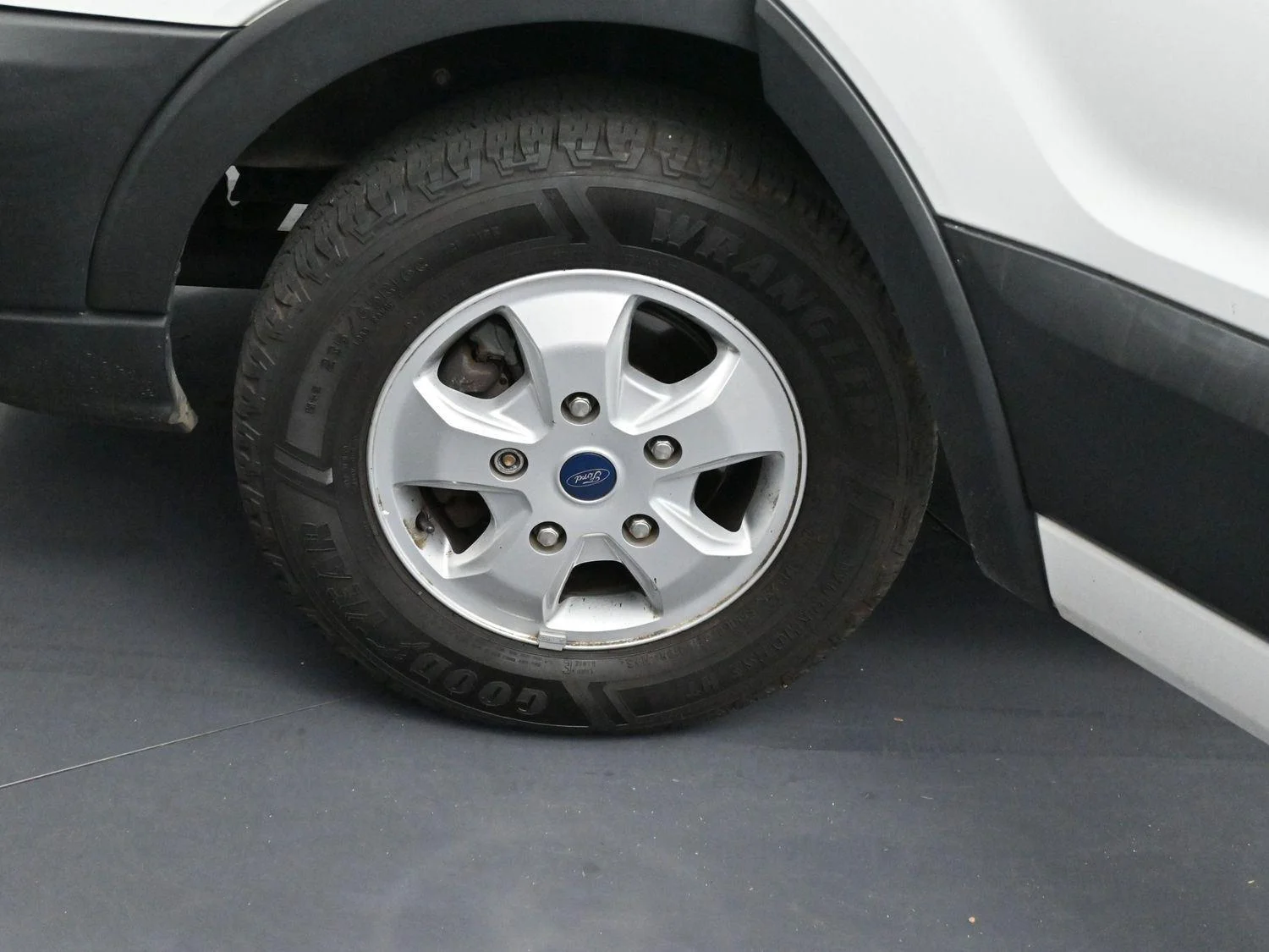 Used 2019  Ford 250 image 33