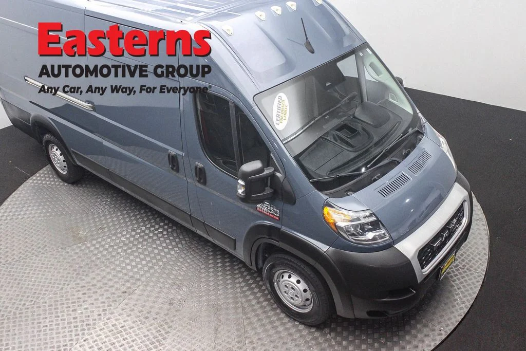 Used 2022 Blue Ram High Roof image 3