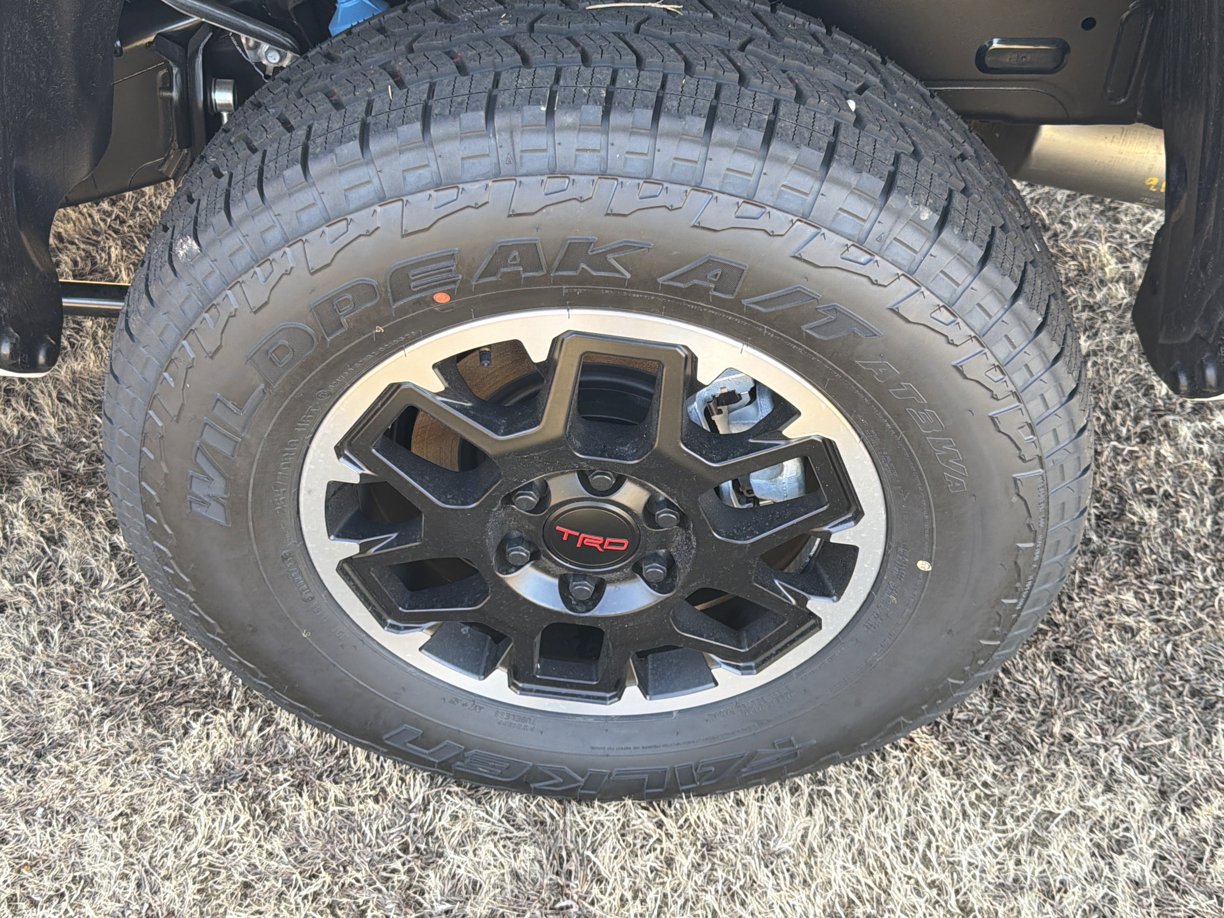 2025 Toyota Tacoma TRD Off Road - Photo 28