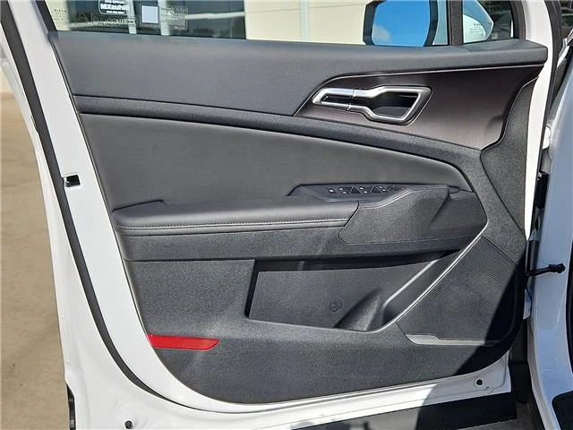New 2027 Glacial White KIA EX Front-Wheel Drive image 13