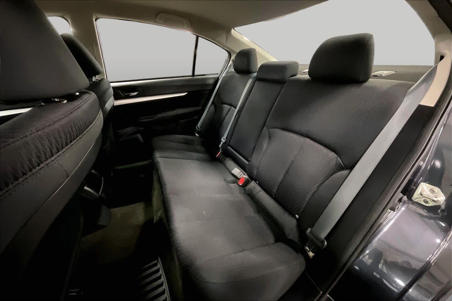Used 2011 Graphite Gray Metallic Subaru 2.5i Prem AWP image 19
