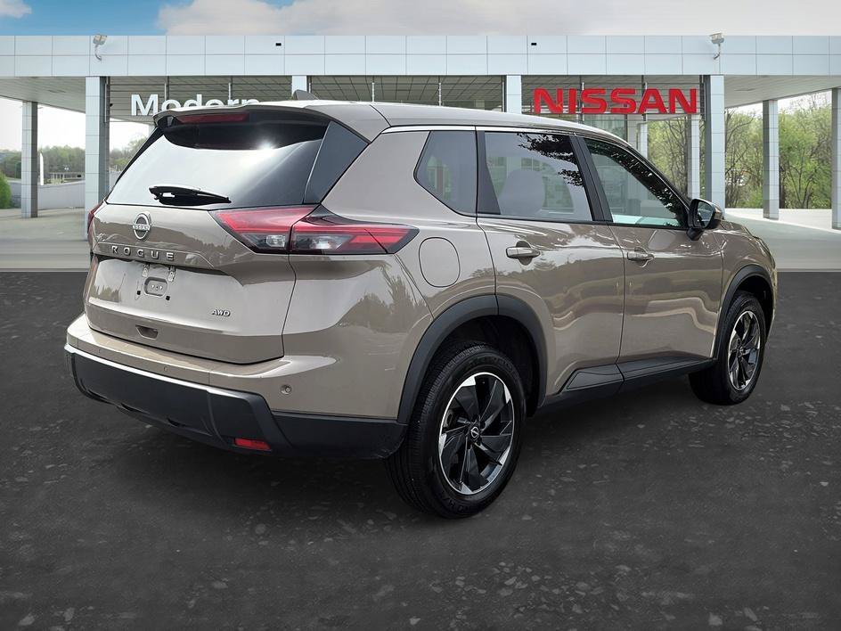 Used 2025 Baja Storm Metallic Nissan SV image 5