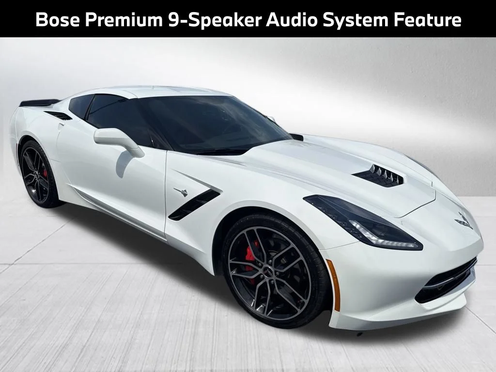 Used 2019 White Chevrolet Stingray image 5