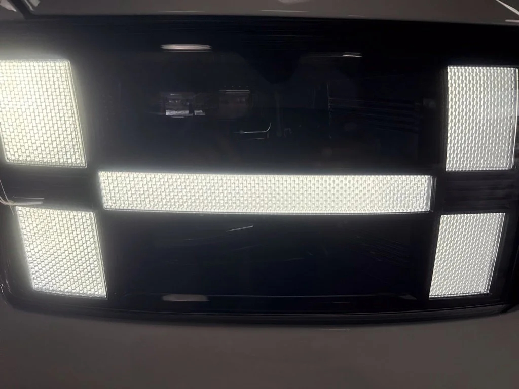 New 2027 Serenity White Hyundai SE image 10