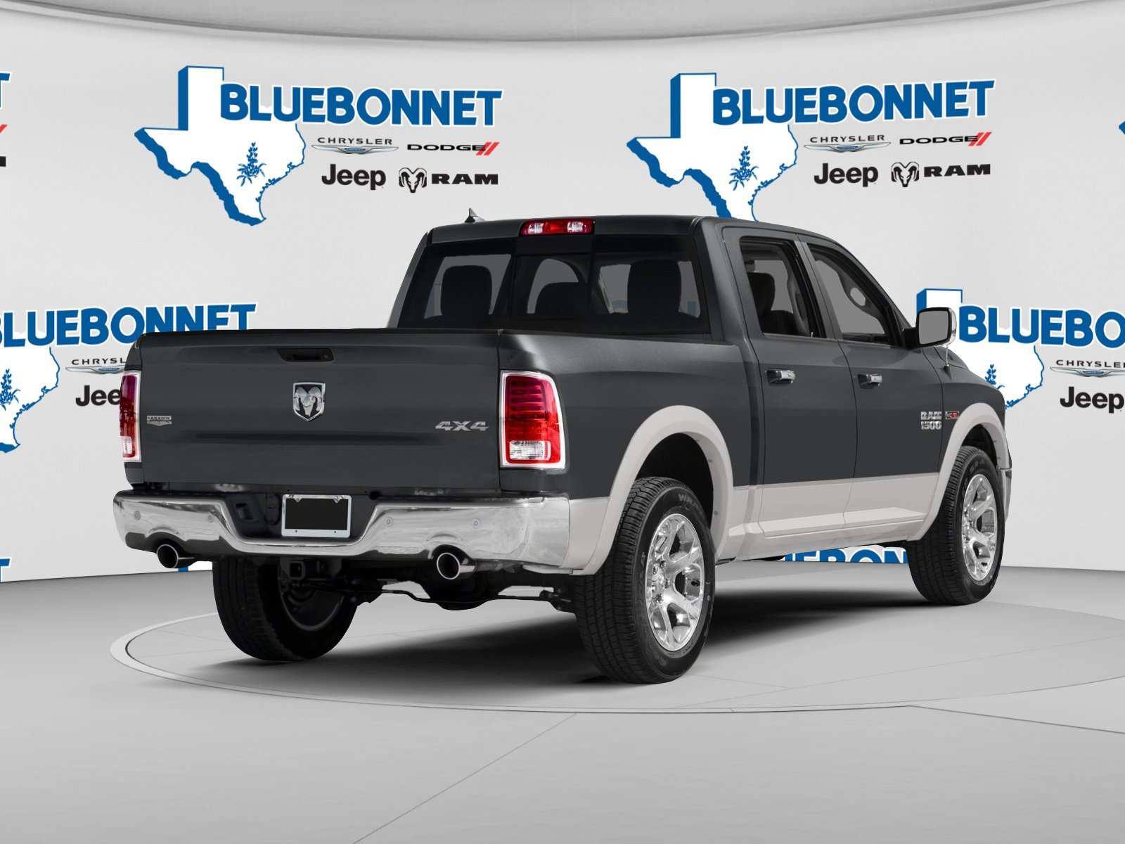 Used 2016 Granite Crystal Metallic Clearcoat Ram Laramie image 3