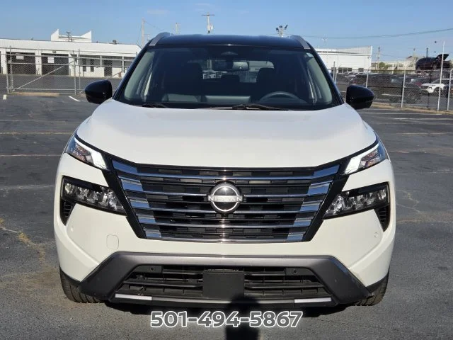 Used 2024 White Nissan SL image 8