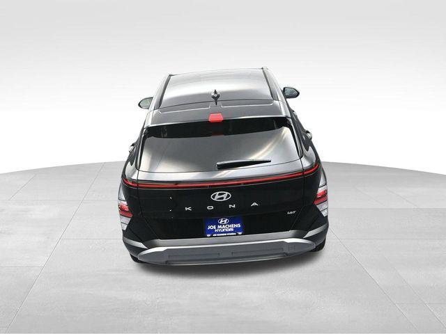 New 2026 Black Hyundai SEL Premium FWD image 27