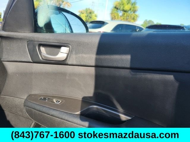 Used 2020 Gray Kia LX image 23