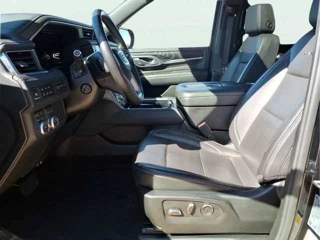 Used 2024 Onyx Black GMC Denali image 19