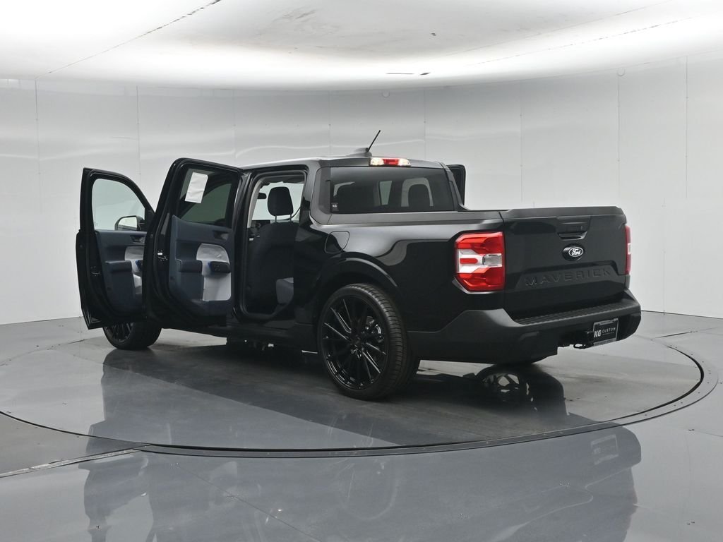 New 2026 Shadow Black Ford XLT image 30