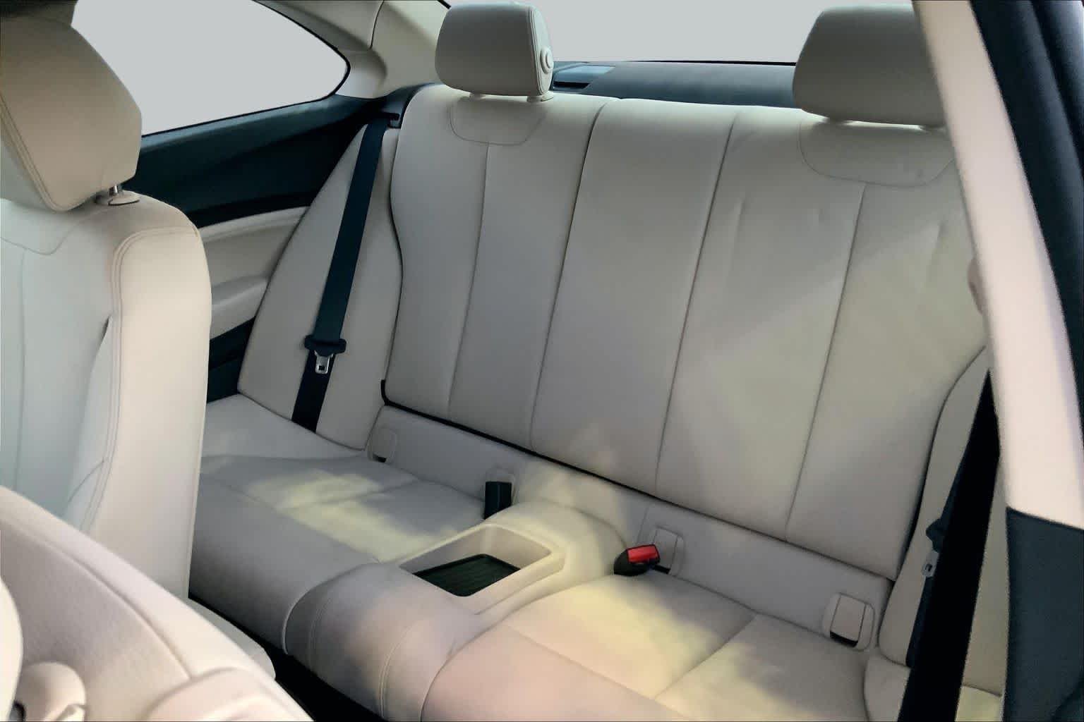 Used 2015 Alpine White BMW 228i image 20