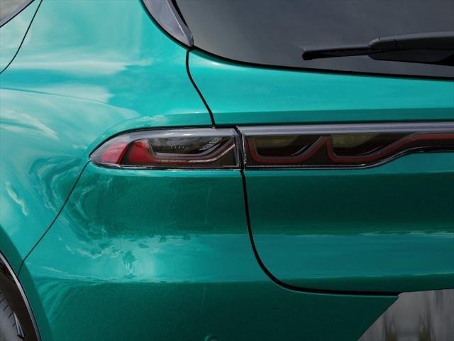 New 2025 Verde (Green) Fangio Metallic Exterior Paint Alfa Romeo  image 49