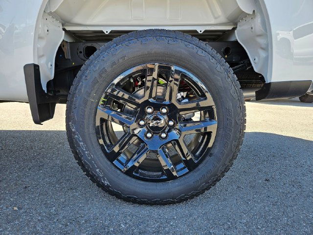 New 2026 Summit White Chevrolet LT Trail Boss image 15