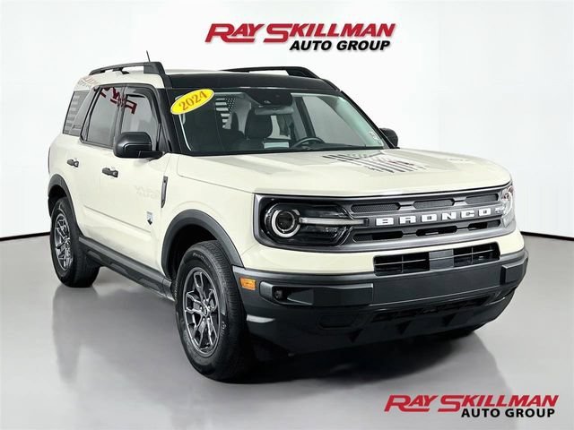 Used 2024 Desert Sand Ford Big Bend image 1