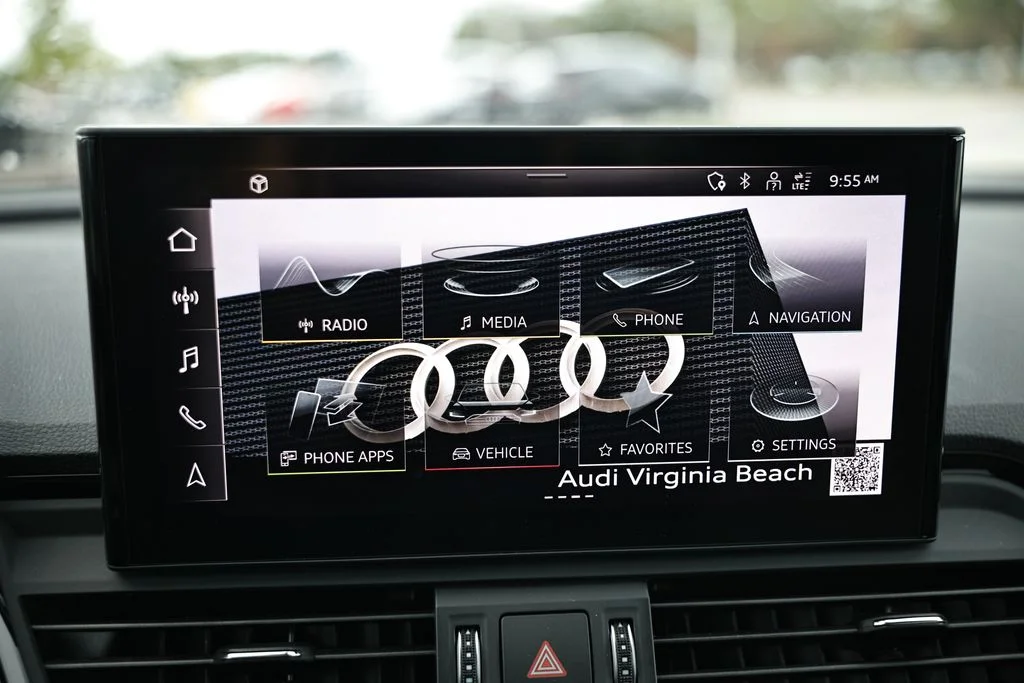 Used 2025 Tambora Gray Metallic Audi 2.0T Premium Plus image 35