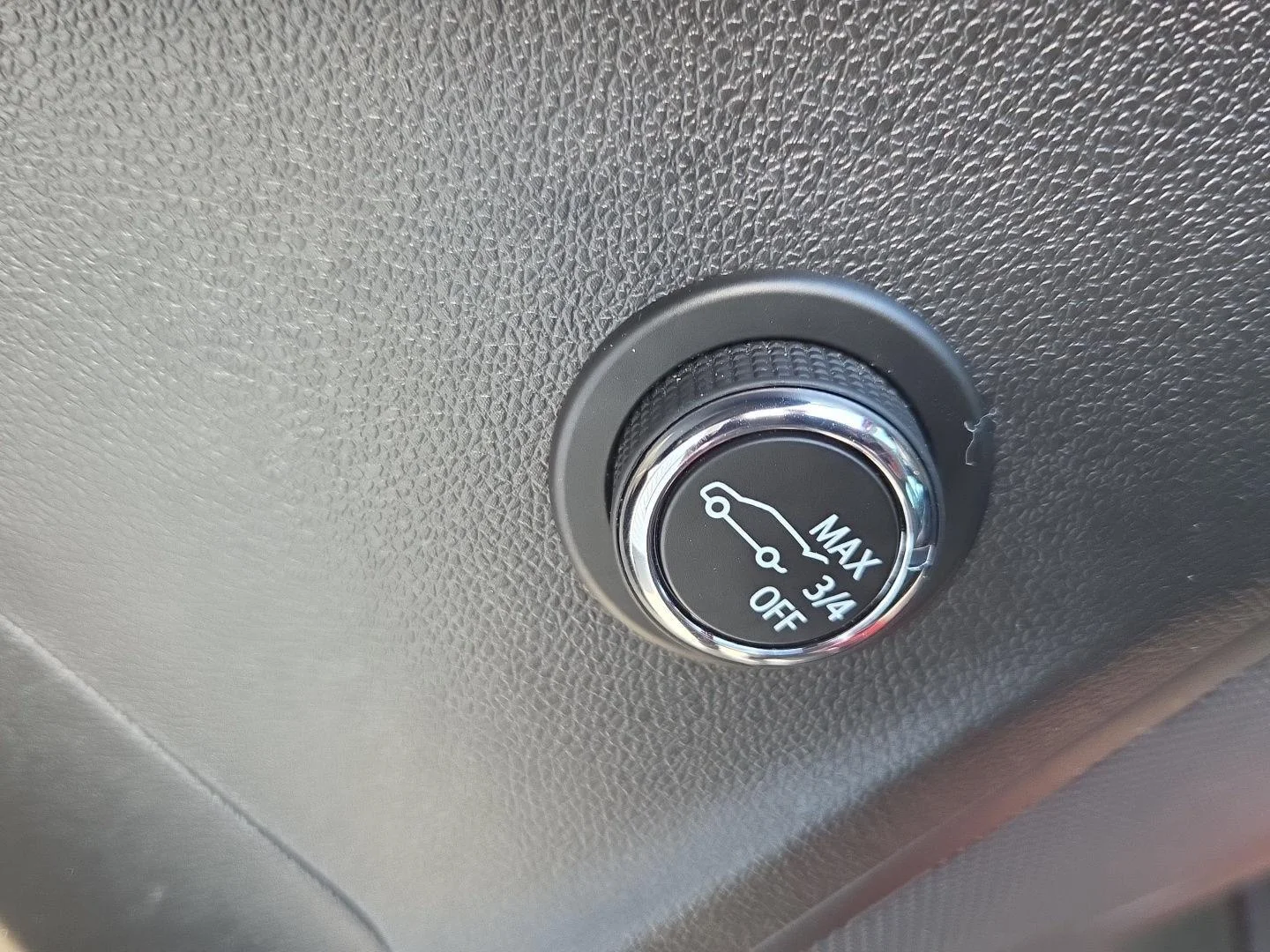 Used 2022 Cinnabar Metallic Buick Preferred image 10